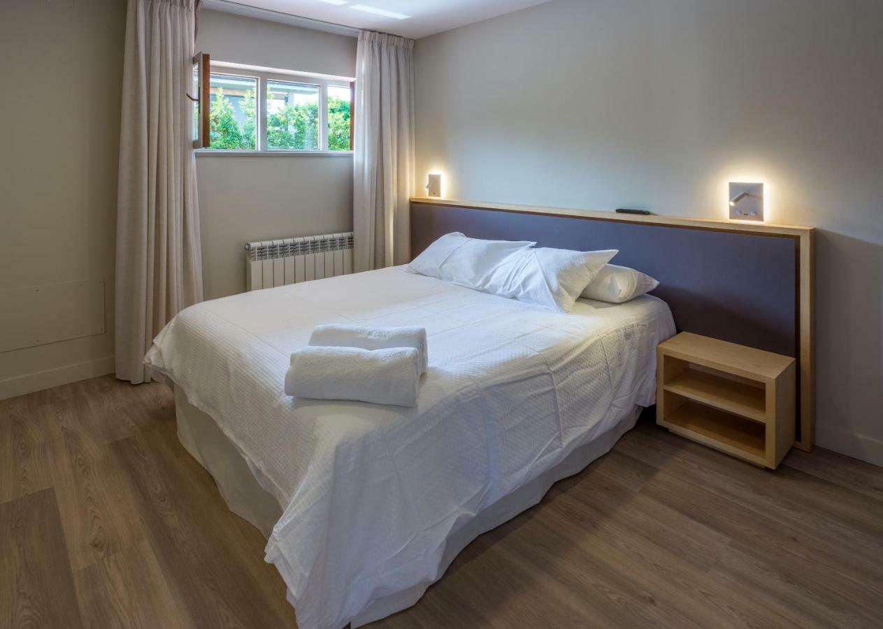 Apartamentos Barcella Tapia Tapia De Casariego Eksteriør billede